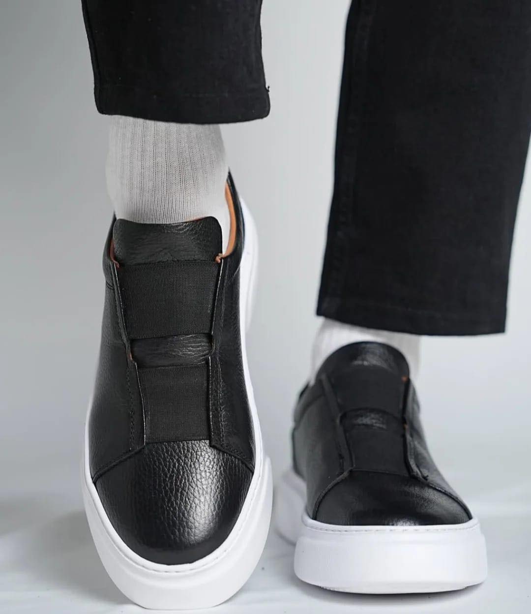 Sneakers à lacets élastiques (NOIR)