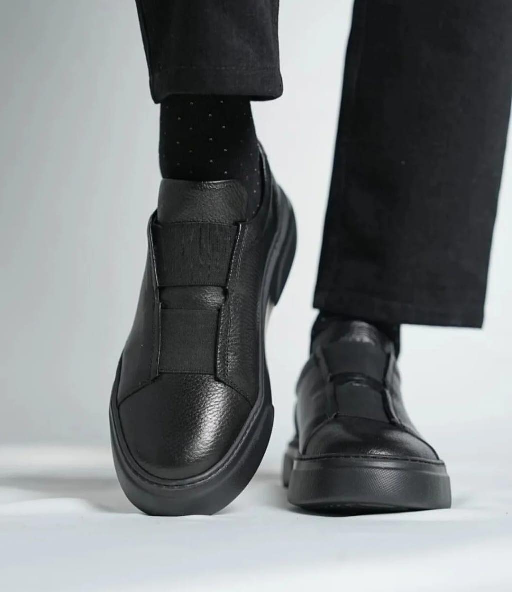 Sneakers à lacets élastiques (NOIR)