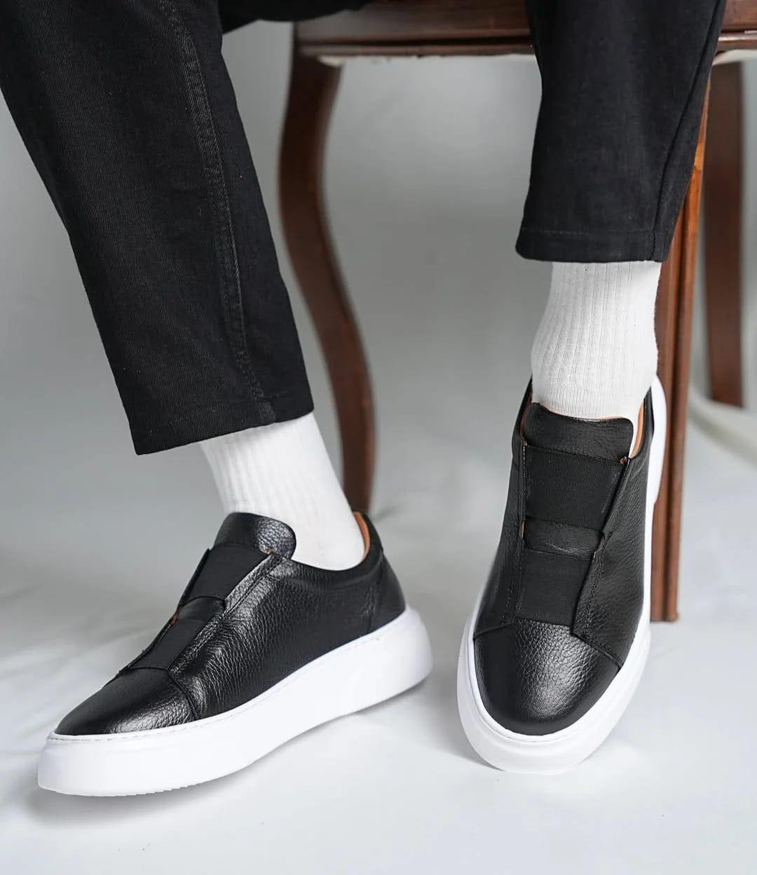 Sneakers à lacets élastiques (NOIR)